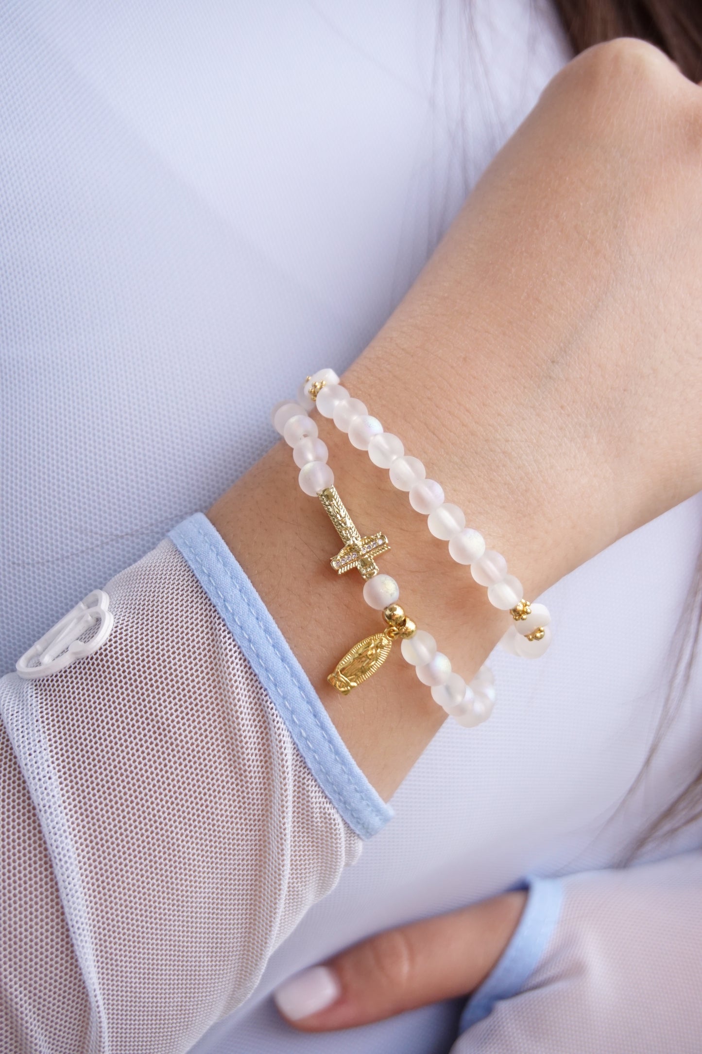 PULSERA DENARIO ELASTICO ORO GOLFI Y DIJES EN RODIO P 766