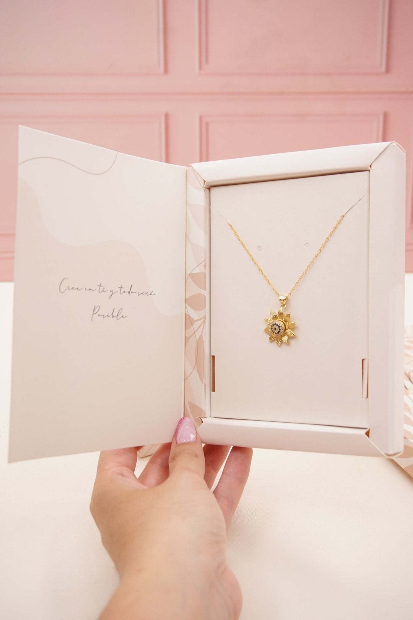 COLLAR ORO GOLFI Y DIJE GIRATORIO EN RODIO B 952 (incluye caja) - Dakaty